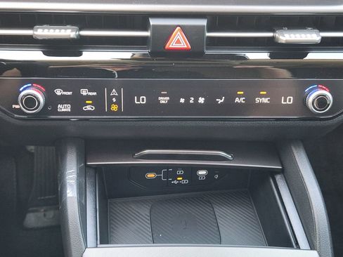 New 2026 Kia Sportage SX Prestige AWD/4WD image 14