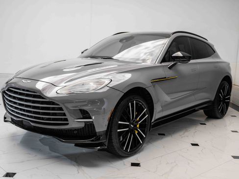 Used 2023 Aston Martin DBX 707 AWD/4WD image 38