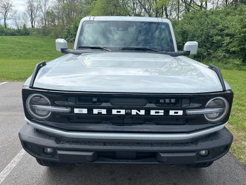 New 2026 Ford Bronco Outer Banks AWD/4WD image 19