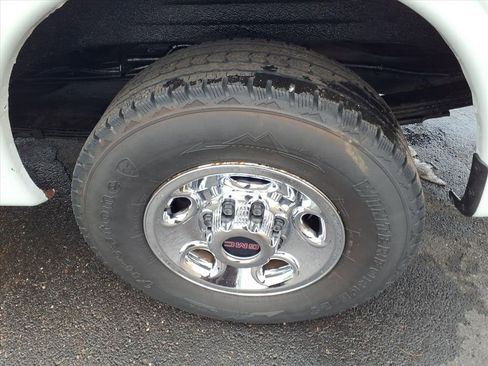 Used 2015 GMC Savana 2500 image 13