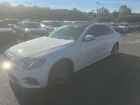 Used 2020 Mercedes-Benz E 350 4MATIC Sedan w/ Parking Assistance Package image 10