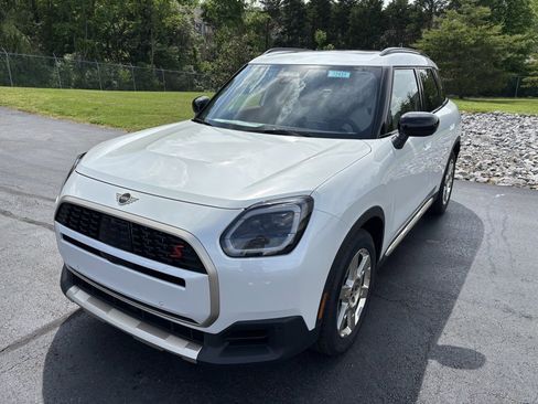 New 2025 MINI Cooper Countryman S w/ Comfort Package Max image 1