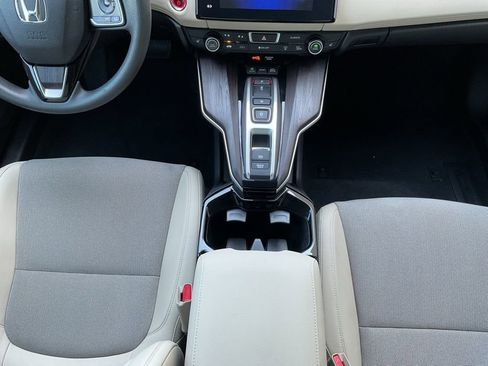 Used 2018 Honda Clarity Plug-In Hybrid image 15