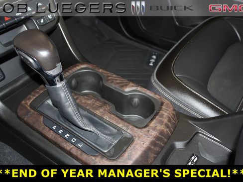 Certified 2022 GMC Canyon Denali w/ Denali Black Edition Package image 23