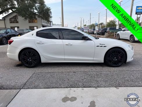 Used 2023 Maserati Ghibli Modena RWD image 18