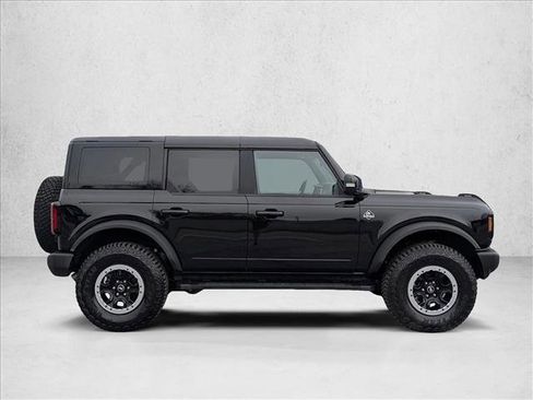 Used 2024 Ford Bronco Outer Banks w/ Sasquatch Package image 4