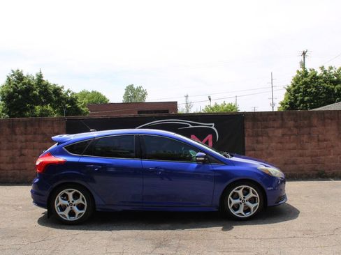 Used 2014 Ford Focus ST FWD image 5