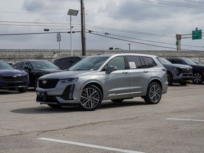 New 2025 Cadillac XT6 Sport w/ Technology Package