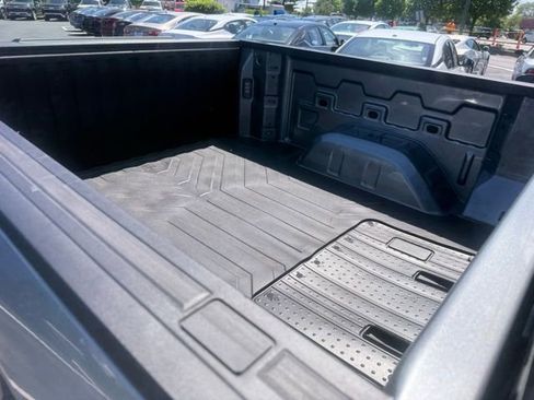 Used 2025 Chevrolet Silverado 1500 Custom AWD/4WD image 9