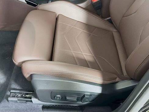 Used 2024 BMW X2 xDrive28i image 22