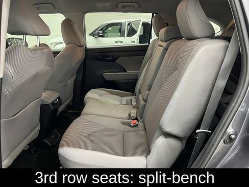 Used 2023 Toyota Highlander L AWD/4WD image 14