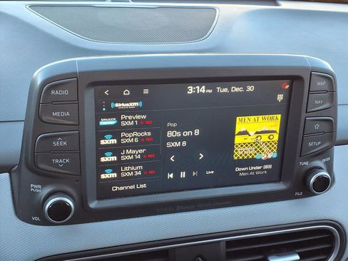 Used 2019 Hyundai Kona Ultimate w/ Cargo Package image 8