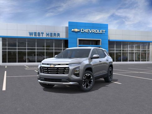 New 2026 Chevrolet Equinox LT w/ Convenience Package II AWD/4WD image 8
