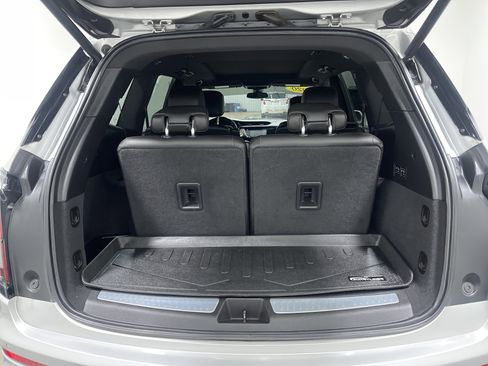 Used 2020 Cadillac XT6 Sport image 18