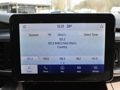 Used 2021 Ford Explorer XLT w/ Equipment Group 202A image 38