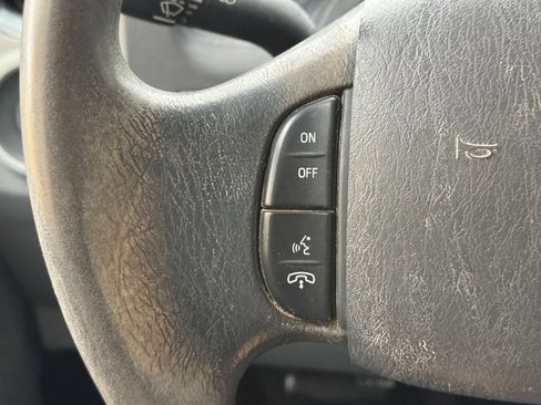 Used 2019 Ford E-350 and Econoline 350 Super Duty w/ Power Windows & Locks Group image 31