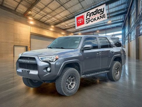 Used 2019 Toyota 4Runner SR5 AWD/4WD image 1