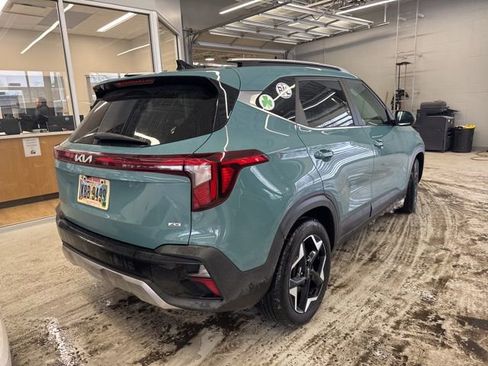 Certified 2024 Kia Seltos EX image 4
