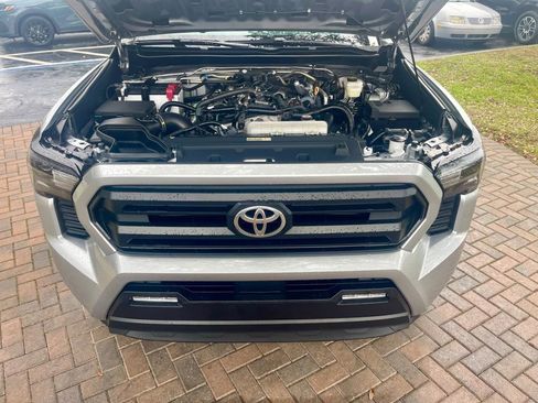 Used 2025 Toyota Tacoma SR5 image 16