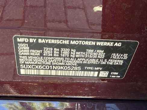 Used 2022 BMW X7 M50i image 40