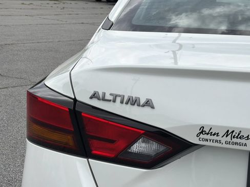 Used 2023 Nissan Altima 2.5 SV w/ SV Premium Package FWD image 23