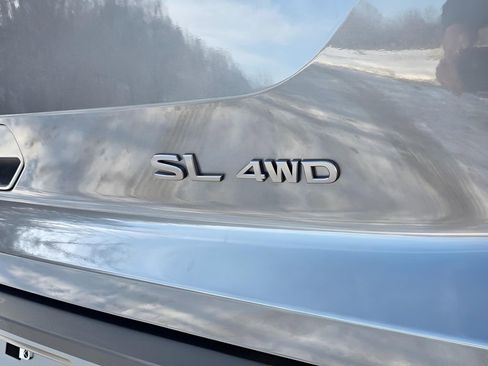 New 2026 Nissan Pathfinder SL image 7