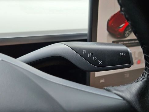 Used 2023 Tesla Model Y Long Range AWD/4WD image 12
