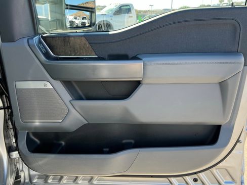 Used 2022 Ford F150 Lariat image 23