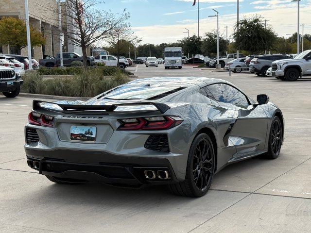 Used 2023 Chevrolet Corvette Stingray Preferred Cpe w/ Z51 Performance Package RWD image 2