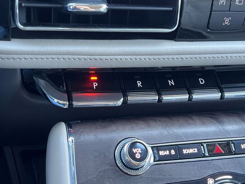 Used 2020 Lincoln Aviator Reserve w/ Equipment Group 201A RWD image 25