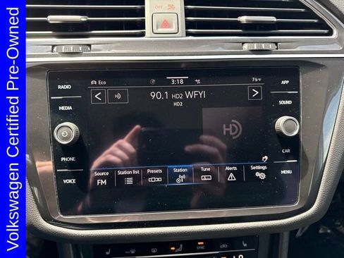 Used 2022 Volkswagen Tiguan SE AWD/4WD image 26