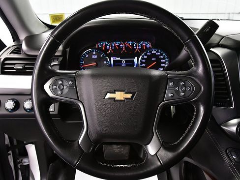 Used 2019 Chevrolet Tahoe LT image 16