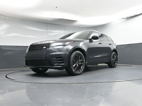 New 2025 Land Rover Range Rover Velar Dynamic SE AWD/4WD image 26