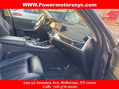 Used 2021 BMW X7 xDrive40i w/ Parking Assistance Package image 12