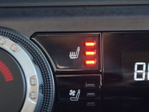 Used 2025 Toyota 4Runner TRD Off-Road Premium image 8