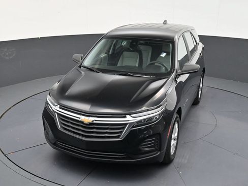 Used 2024 Chevrolet Equinox LS w/ Driver Confidence II Package FWD image 16
