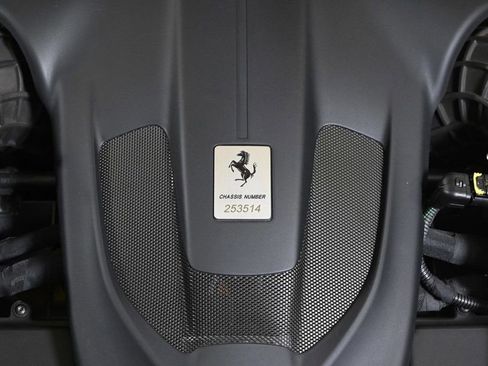 Certified 2020 Ferrari Portofino image 31