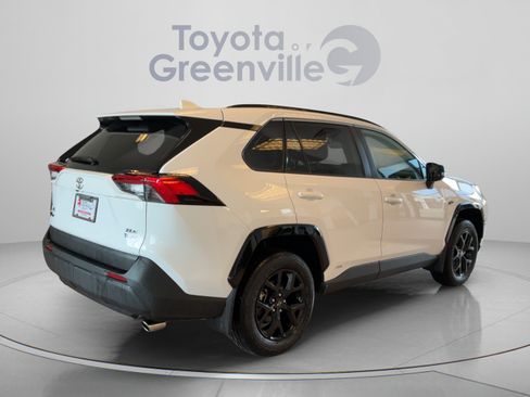 Certified 2025 Toyota RAV4 XLE AWD/4WD image 6