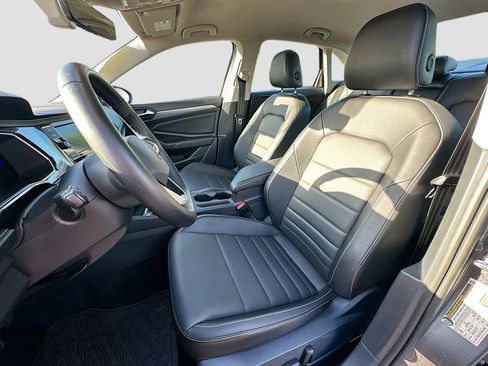 Used 2022 Nissan Rogue Sport SL image 22