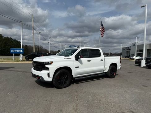 Used 2022 Chevrolet Silverado 1500 RST w/ Redline Edition AWD/4WD image 3