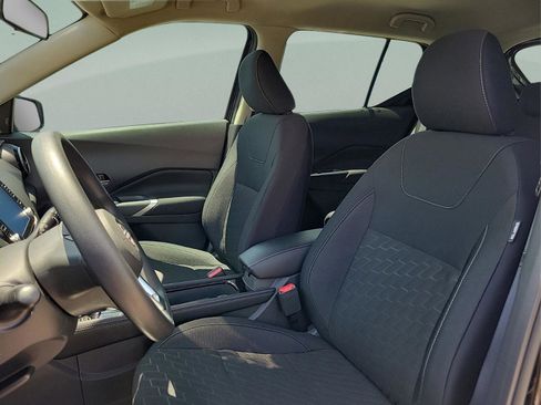 New 2024 Nissan Kicks SV image 21