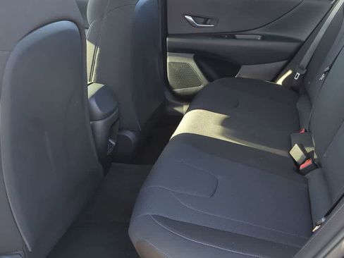 New 2026 Hyundai Elantra SE FWD image 19
