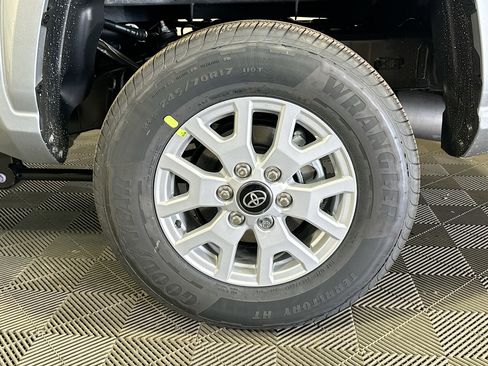 New 2026 Toyota Tacoma SR5 image 11