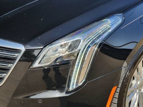 Used 2018 Cadillac XTS Luxury w/ Driver Awareness Package AWD/4WD image 9