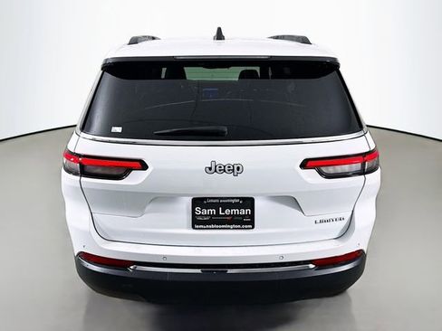 Used 2024 Jeep Grand Cherokee L Limited image 6