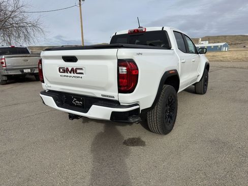 New 2026 GMC Canyon Elevation w/ Convenience Package image 20