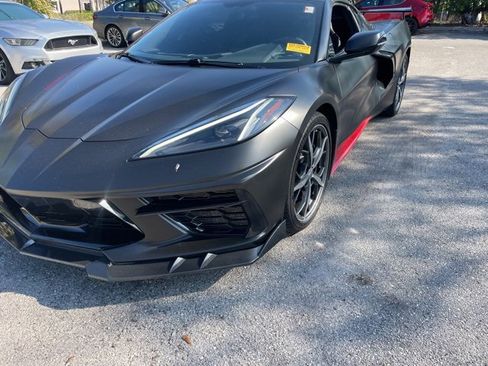 Used 2021 Chevrolet Corvette Stingray Coupe w/ 1LT image 3