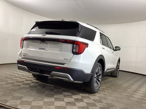 New 2026 Ford Explorer Platinum AWD/4WD image 2