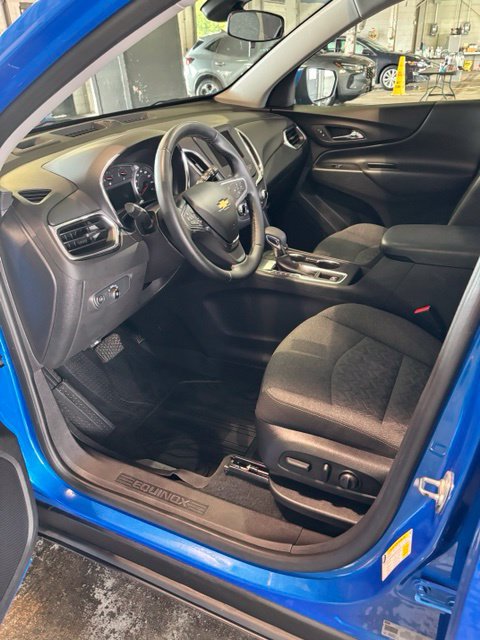 Used 2024 Chevrolet Equinox LT w/ LPO, Floor Liner Package FWD image 38