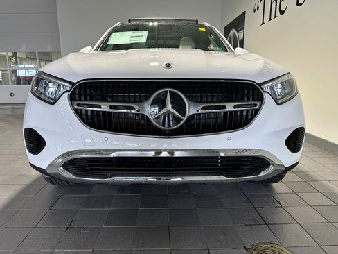 New 2026 Mercedes-Benz GLC 300 4MATIC image 2